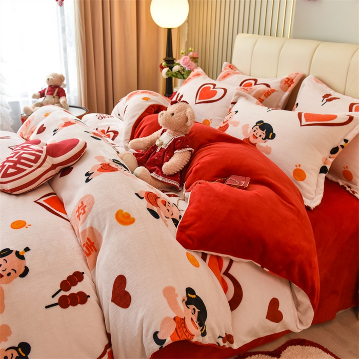 91家纺网 家纺一手货源 找家纺 曲之慕 2025新款高克重牛奶绒简约婚庆四件套 心心相印