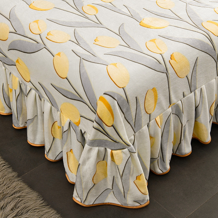 91家纺网 家纺一手货源 找家纺 牵依 2025新款牛奶绒小包边印花四件套 浪漫郁金香-米黄