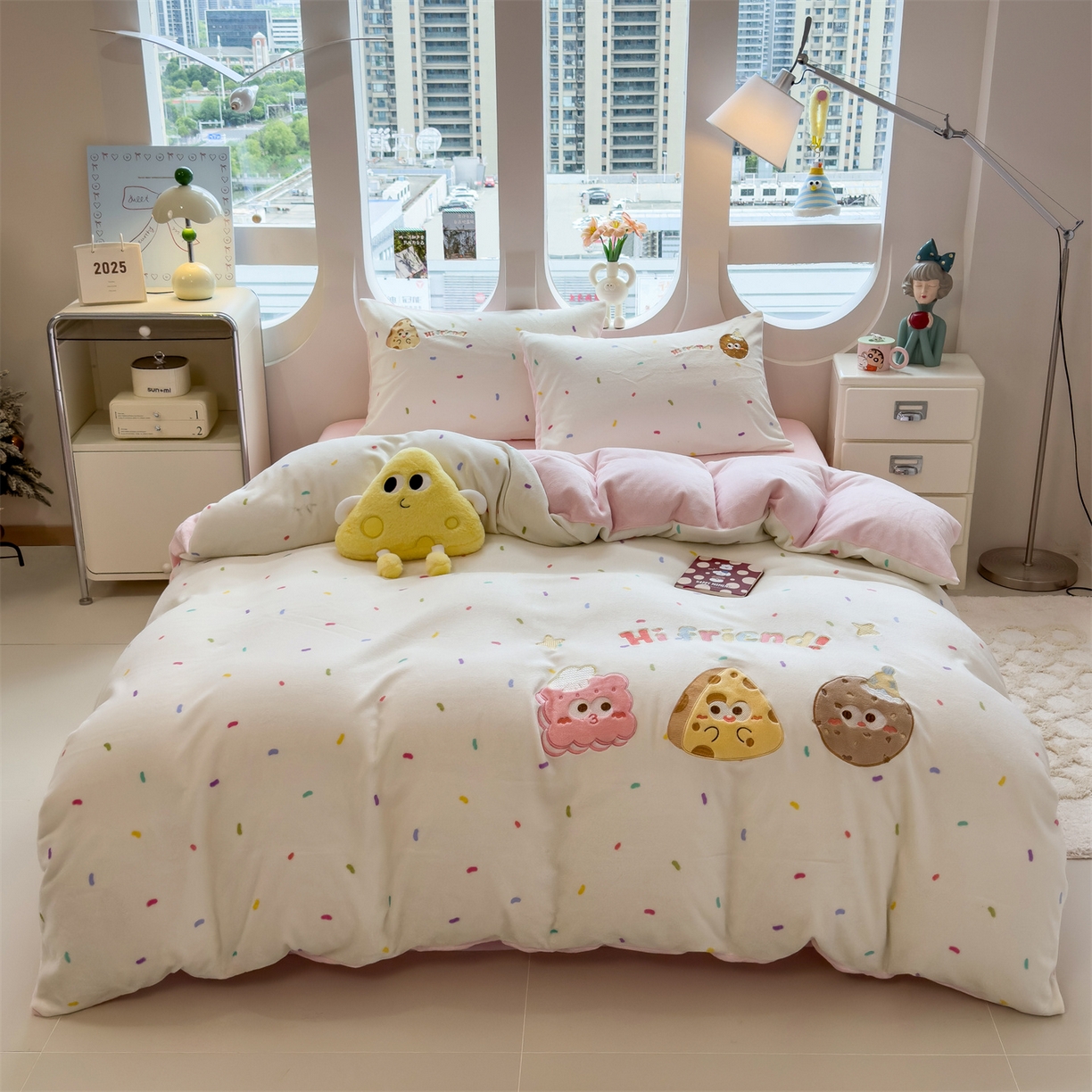 91家纺网 家纺一手货源 找家纺 （总）曲之慕 2025新款卡通消光牛奶绒贴布四件套