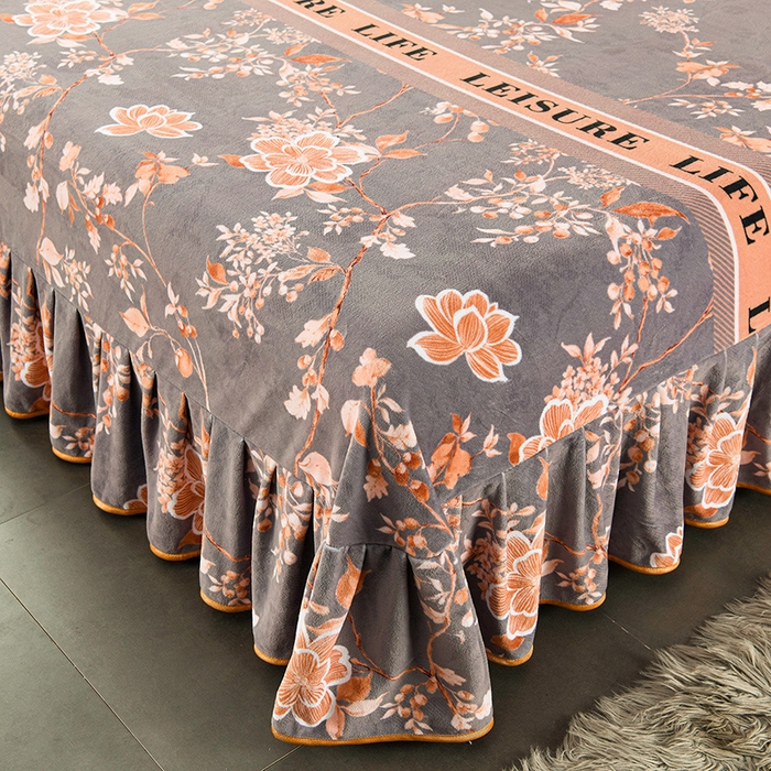 91家纺网 家纺一手货源 找家纺 牵依 2025新款牛奶绒小包边印花四件套 暖意绒绒