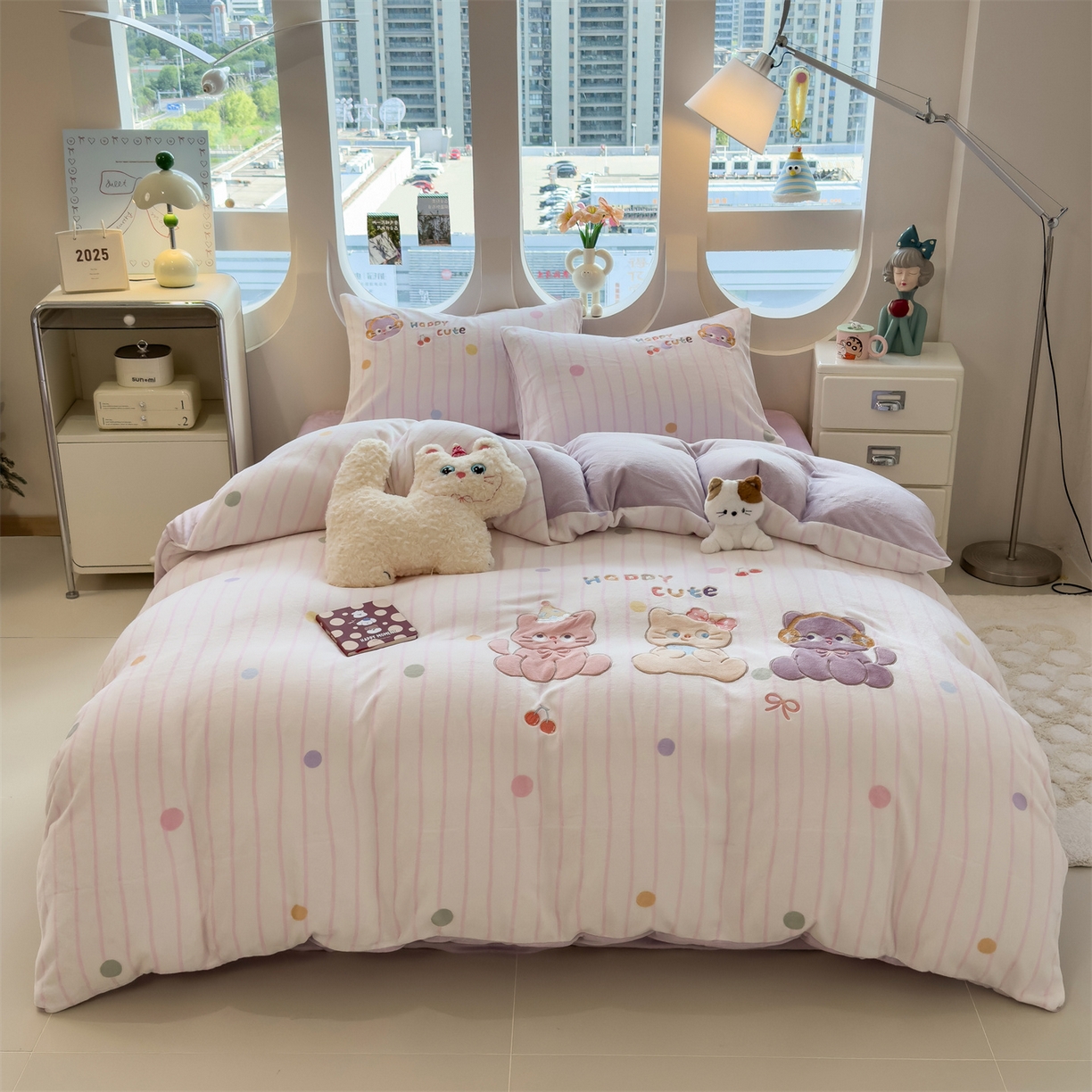 曲之慕 2025新款卡通消光牛奶绒贴布四件套 猫咪乐园