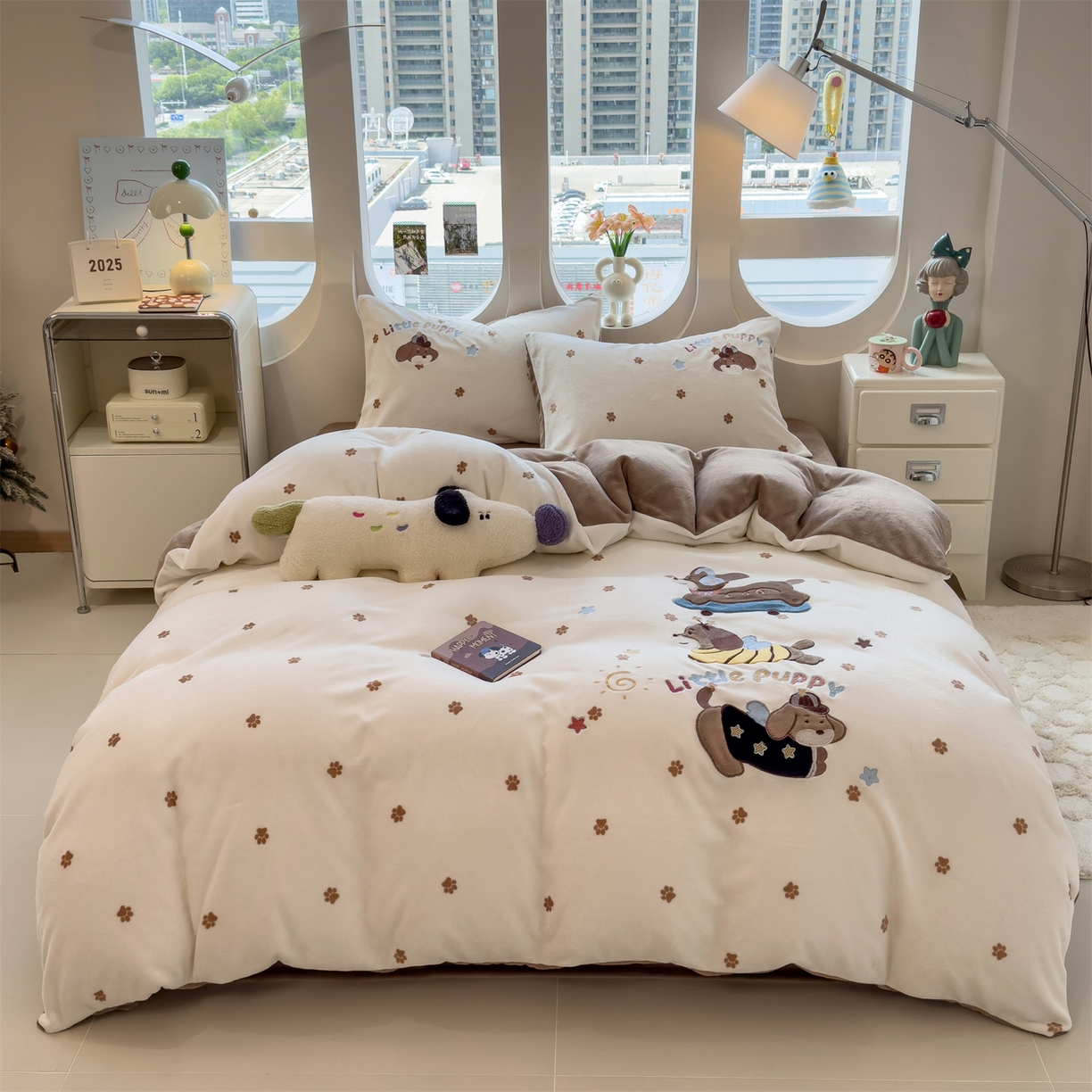 曲之慕 2025新款卡通消光牛奶绒贴布四件套 小狗梦乡