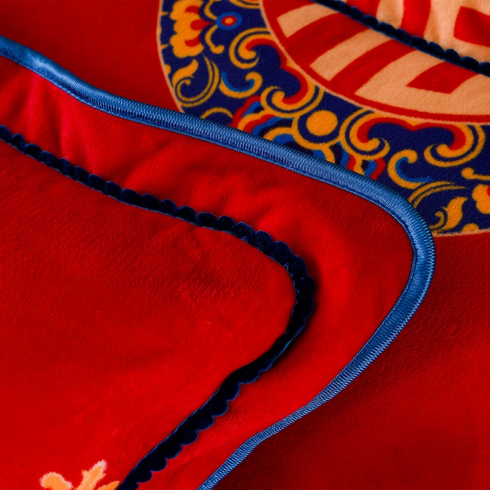 91家纺网 家纺一手货源 找家纺 牵依 2025新款牛奶绒小包边印花四件套 五福临门