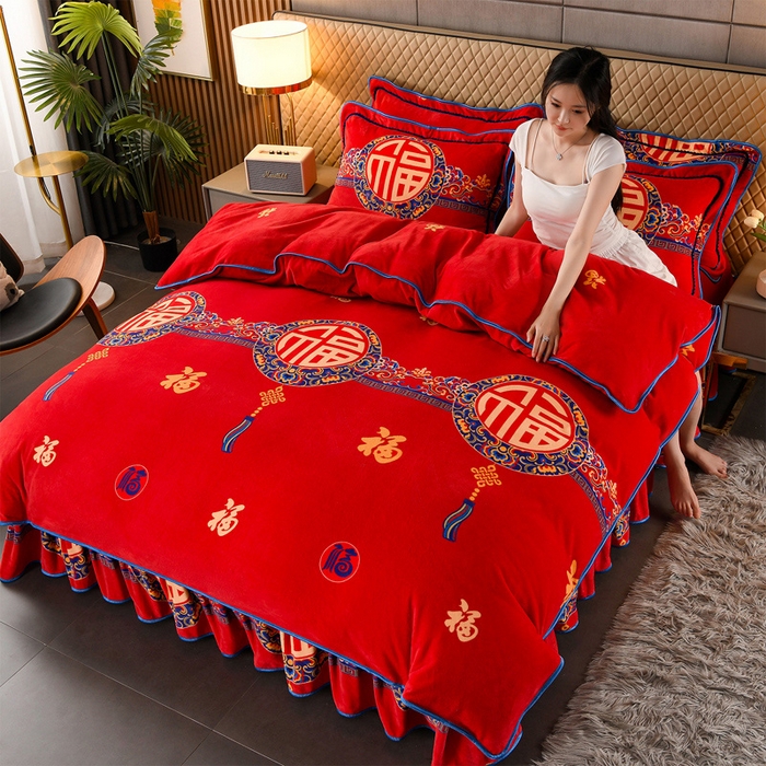 91家纺网 家纺一手货源 找家纺 牵依 2025新款牛奶绒小包边印花四件套 五福临门