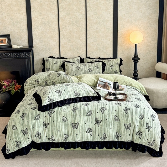 91家纺网 家纺一手货源 找家纺 大米家居 2025新款韩版美拉德风高克重雕花牛奶绒四件套-梦蝶系列 梦蝶-绿