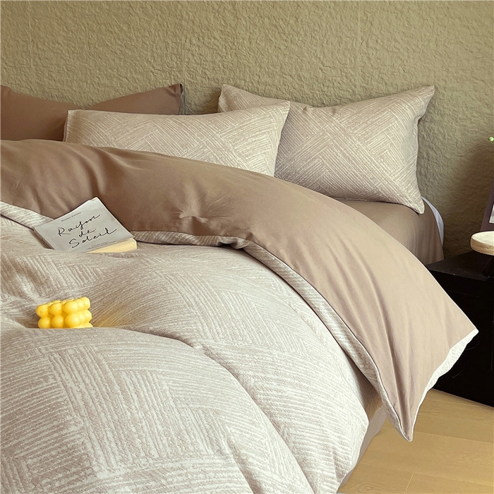 91家纺网 家纺一手货源 找家纺 （总）琪格格纺织 2025新款全棉纯棉轻奢肌理感简约大提花加厚磨毛四件套