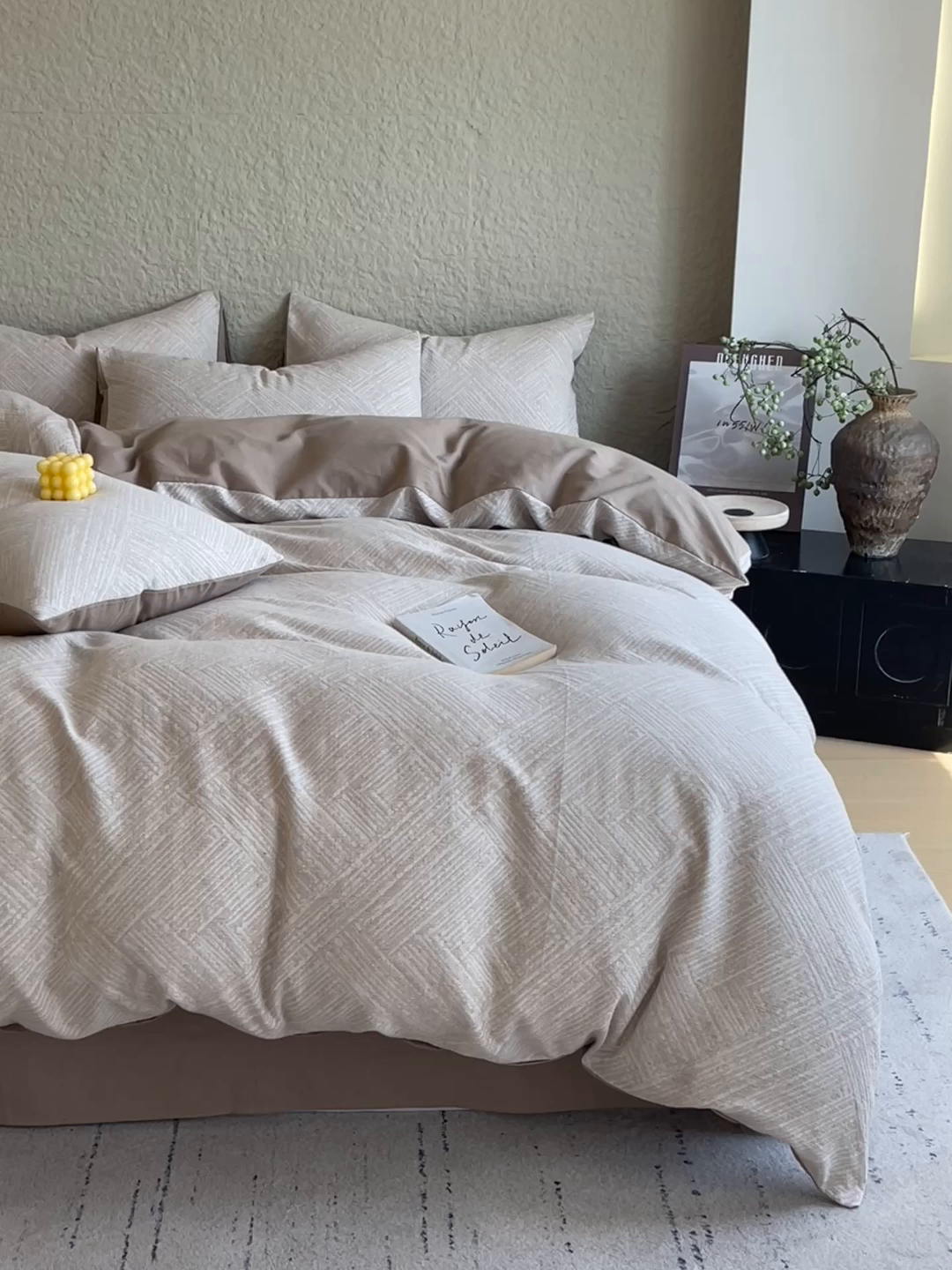 91家纺网 家纺一手货源 找家纺 （总）琪格格纺织 2025新款全棉纯棉轻奢肌理感简约大提花加厚磨毛四件套