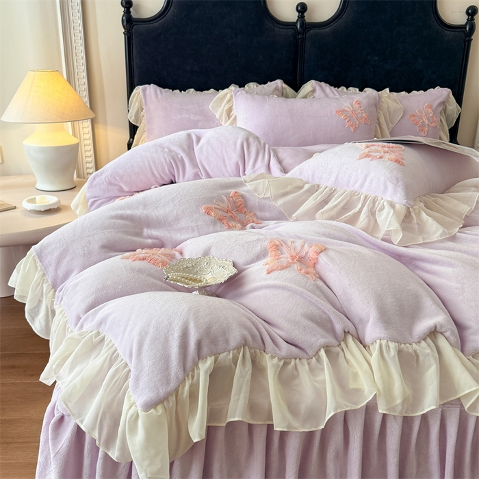 91家纺网 家纺一手货源 找家纺 富盛家纺 2025新款牛奶绒床裙款盘花刺绣四件套公主风 秋水伊人-紫