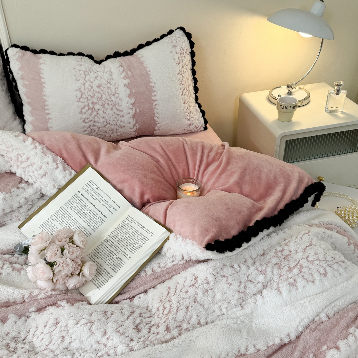 91家纺网 家纺一手货源 找家纺 （总）潮邦创意家居 2025新款冬季阳离子提花云纹绒工艺四件套-绒眠小筑系列