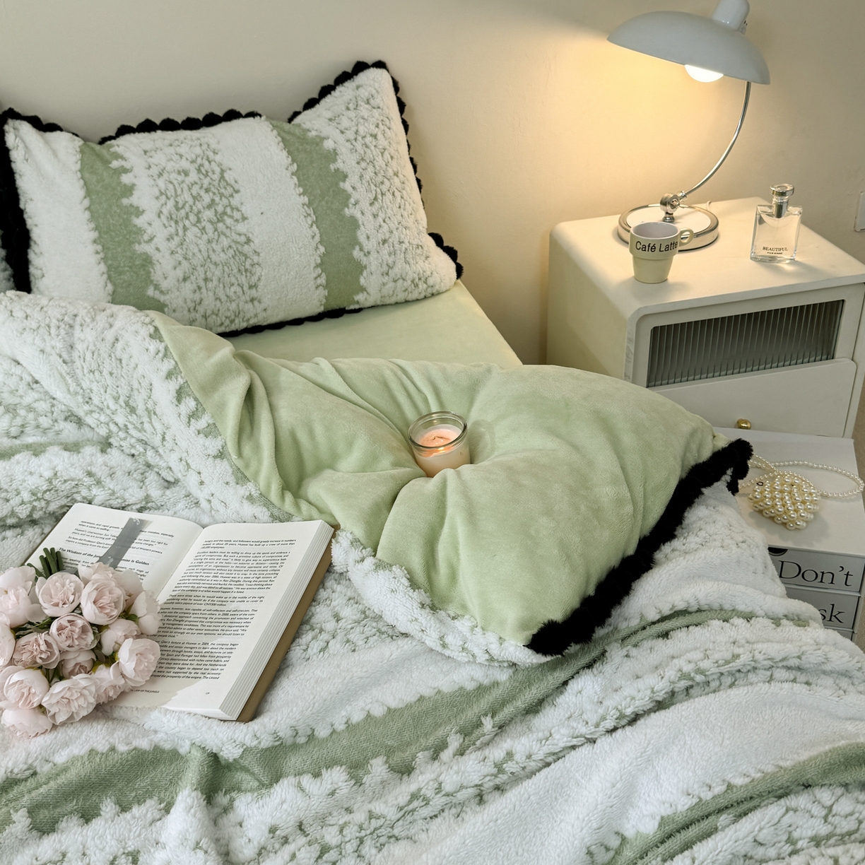 91家纺网 家纺一手货源 找家纺 潮邦创意家居 2025新款冬季阳离子提花云纹绒工艺四件套-绒眠小筑系列 绒眠小筑-香草绿