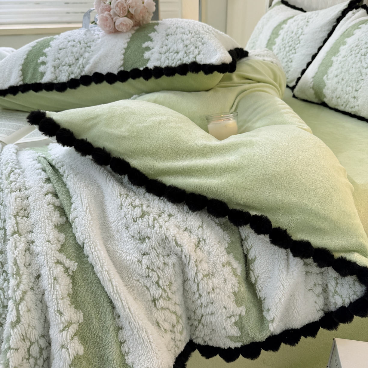 91家纺网 家纺一手货源 找家纺 潮邦创意家居 2025新款冬季阳离子提花云纹绒工艺四件套-绒眠小筑系列 绒眠小筑-香草绿