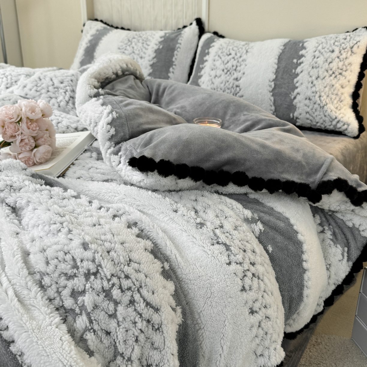 91家纺网 家纺一手货源 找家纺 潮邦创意家居 2025新款冬季阳离子提花云纹绒工艺四件套-绒眠小筑系列 绒眠小筑-星灰