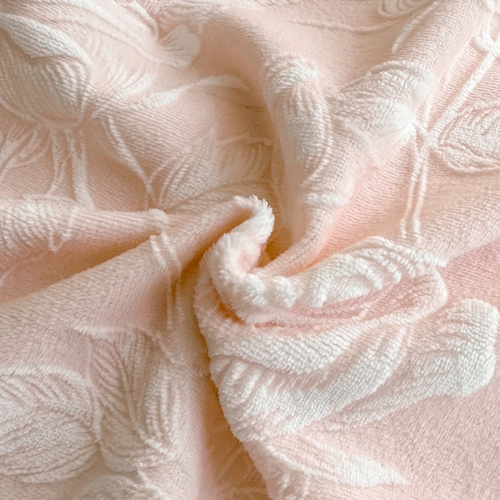 91家纺网 家纺一手货源 找家纺 诺梵家纺 2025新款拼接雕花牛奶绒四件套 温妮莎-粉