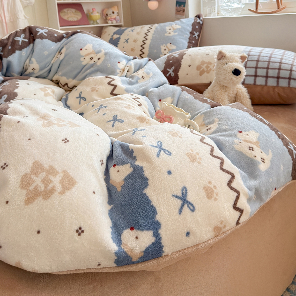 91家纺网 家纺一手货源 找家纺 （总）罗亿家纺 2025新款ins小清新少女奶油卡通可爱加厚200克牛奶绒四件套【3.6公斤】（小红书推荐）