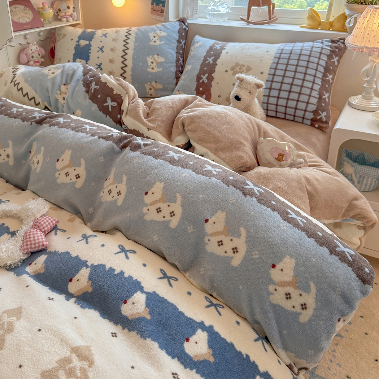 91家纺网 家纺一手货源 找家纺 （总）罗亿家纺 2025新款ins小清新少女奶油卡通可爱加厚200克牛奶绒四件套【3.6公斤】（小红书推荐）