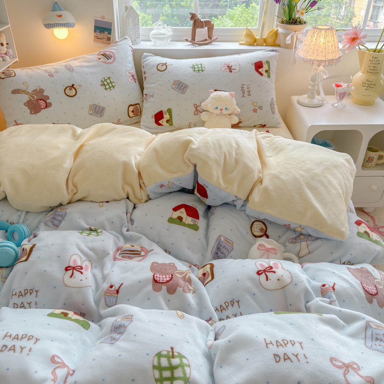 91家纺网 家纺一手货源 找家纺 （总）罗亿家纺 2025新款ins小清新少女奶油卡通可爱加厚200克牛奶绒四件套【3.6公斤】（小红书推荐）