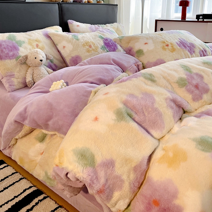 91家纺网 家纺一手货源 找家纺 金梦拉 2025直播爆款A类加厚兔绒印花系列四件套 烟熏紫