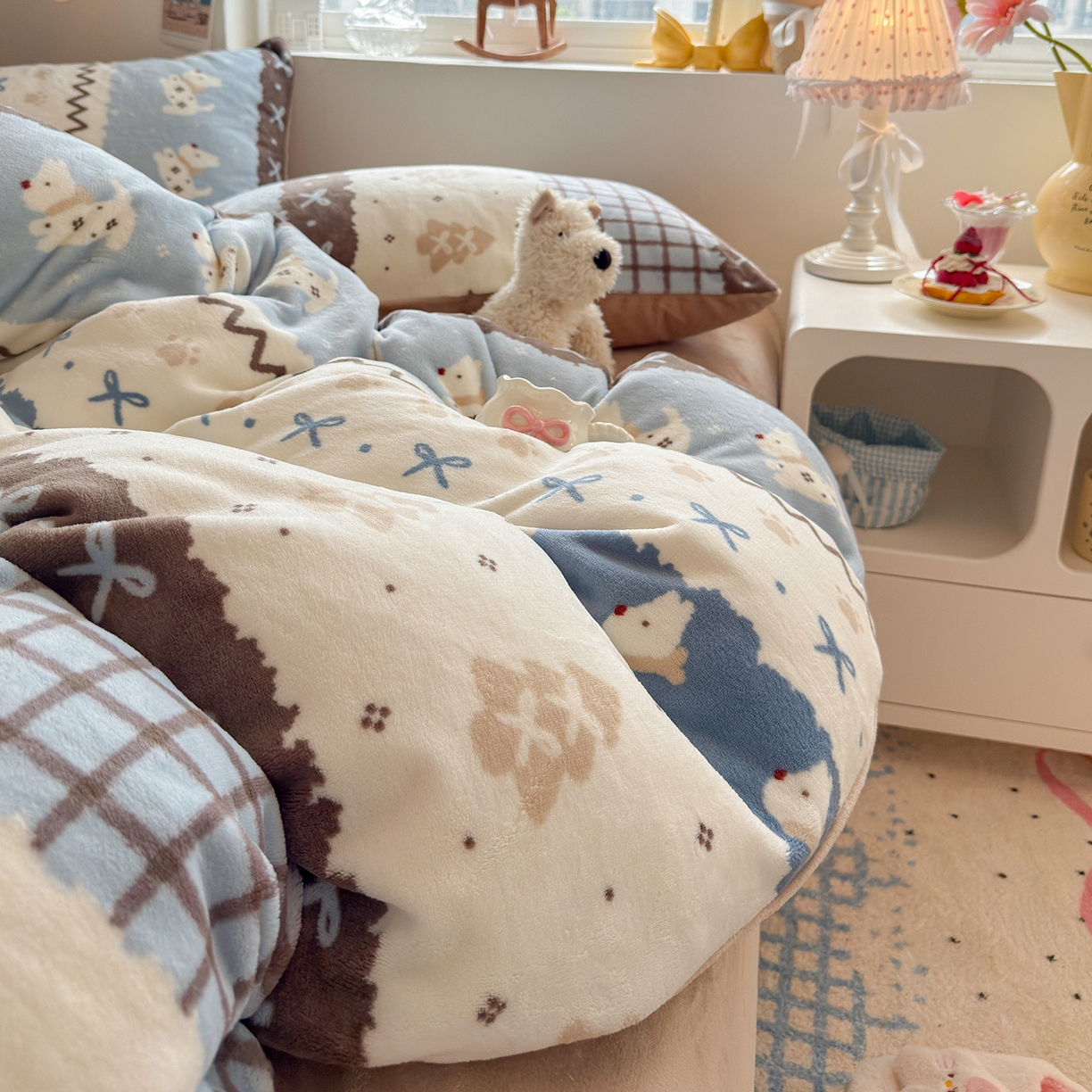 91家纺网 家纺一手货源 找家纺 罗亿家纺 2025新款ins小清新少女奶油卡通可爱加厚200克牛奶绒四件套【3.6公斤】（小红书推荐） 阿奇