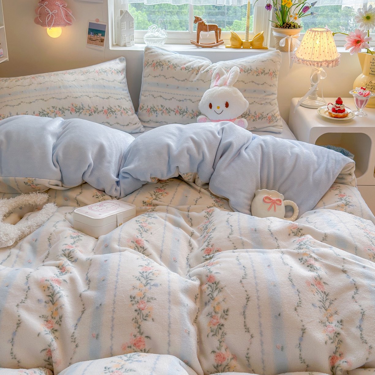 罗亿家纺 2025新款ins小清新少女奶油卡通可爱加厚200克牛奶绒四件套【3.6公斤】（小红书推荐） 安夏