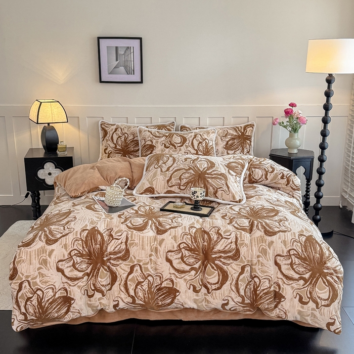 91家纺网 家纺一手货源 找家纺 赛丽雅 2025新款包边雕花烂花牛奶绒四件套 莫奈