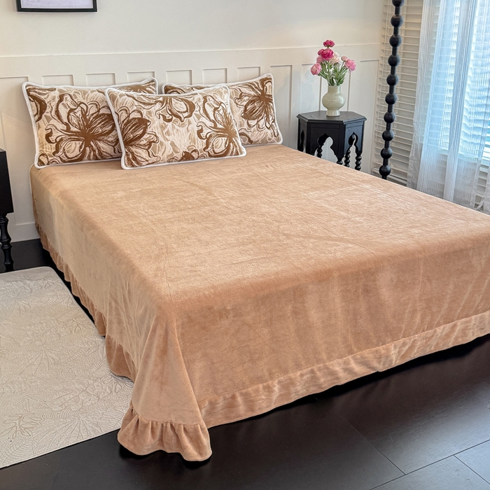 91家纺网 家纺一手货源 找家纺 赛丽雅 2025新款包边雕花烂花牛奶绒四件套 莫奈