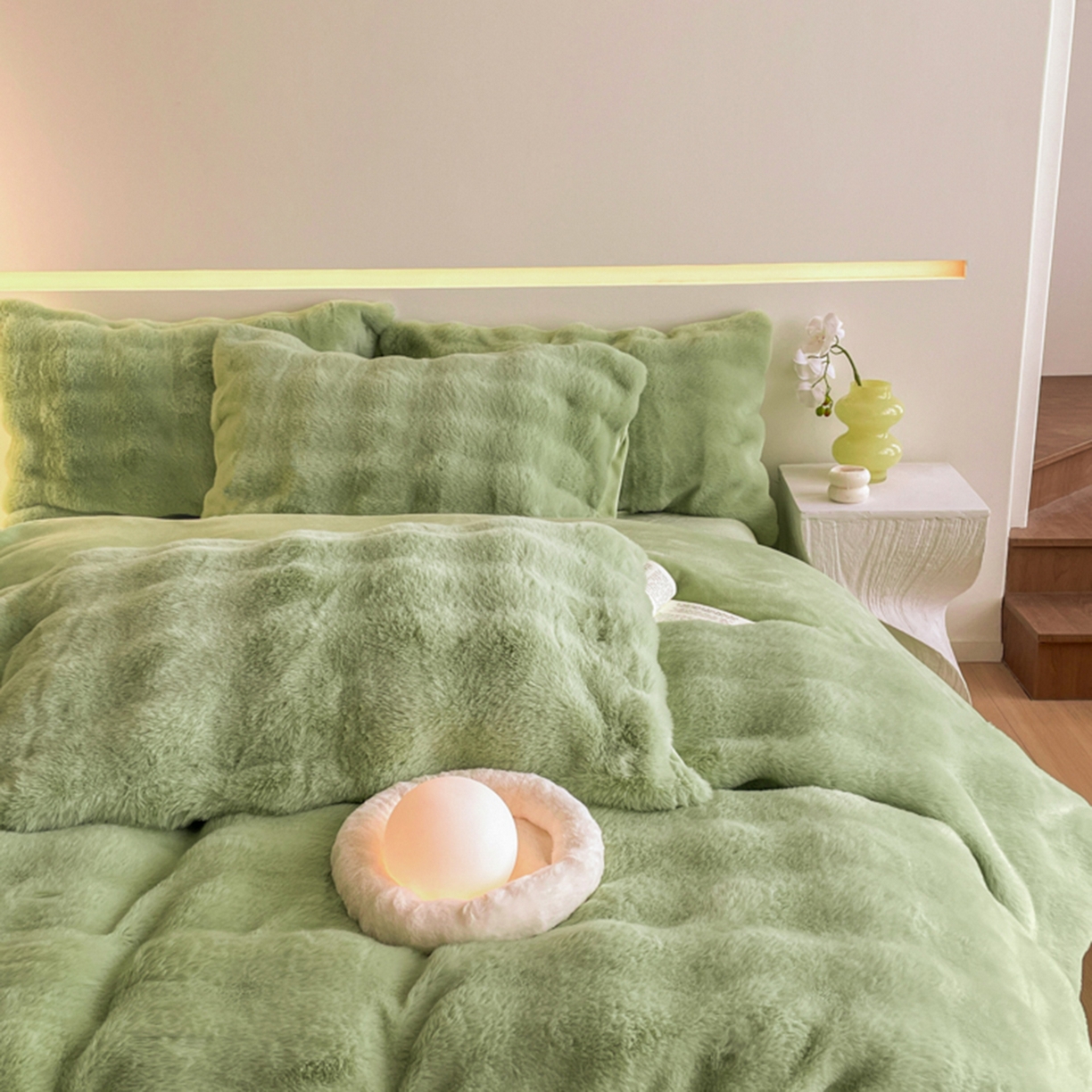 91家纺网 家纺一手货源 找家纺 曲之慕 2025新款高克重皮草绒牛奶绒兔毛四件套 颜可-绿