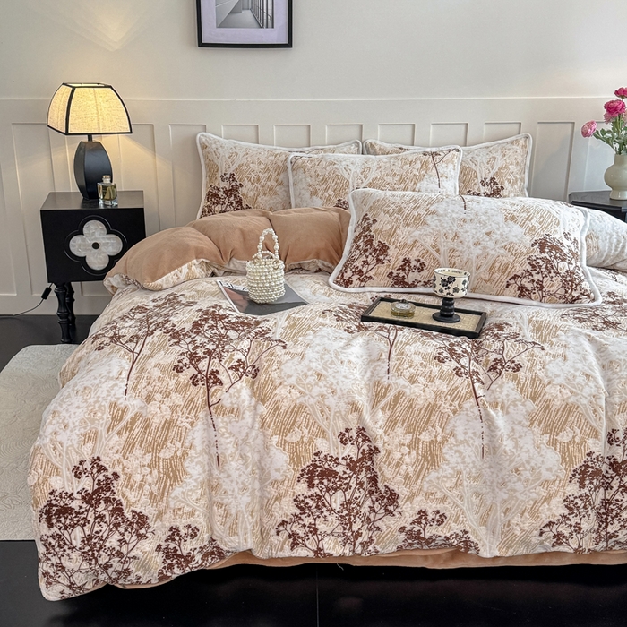 91家纺网 家纺一手货源 找家纺 赛丽雅 2025新款包边雕花烂花牛奶绒四件套 西西里