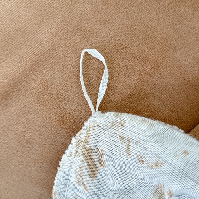 91家纺网 家纺一手货源 找家纺 赛丽雅 2025新款包边雕花烂花牛奶绒四件套 西西里