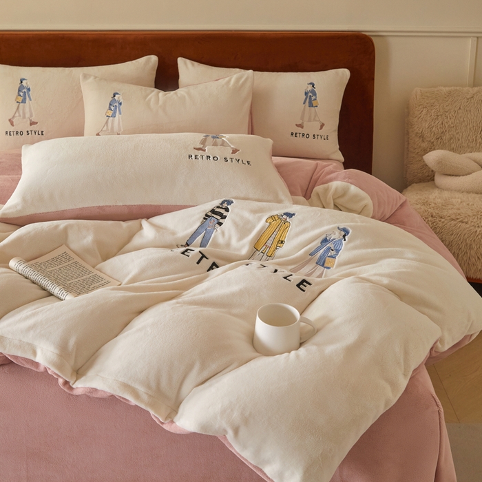 91家纺网 家纺一手货源 找家纺 ONE TWO ONE 121 新品【牛奶绒刺绣四件套】2025毛毯被子四件套单件床单被套床笠珊瑚绒牛奶绒冬被法兰绒兔毛绒 baby-橘粉