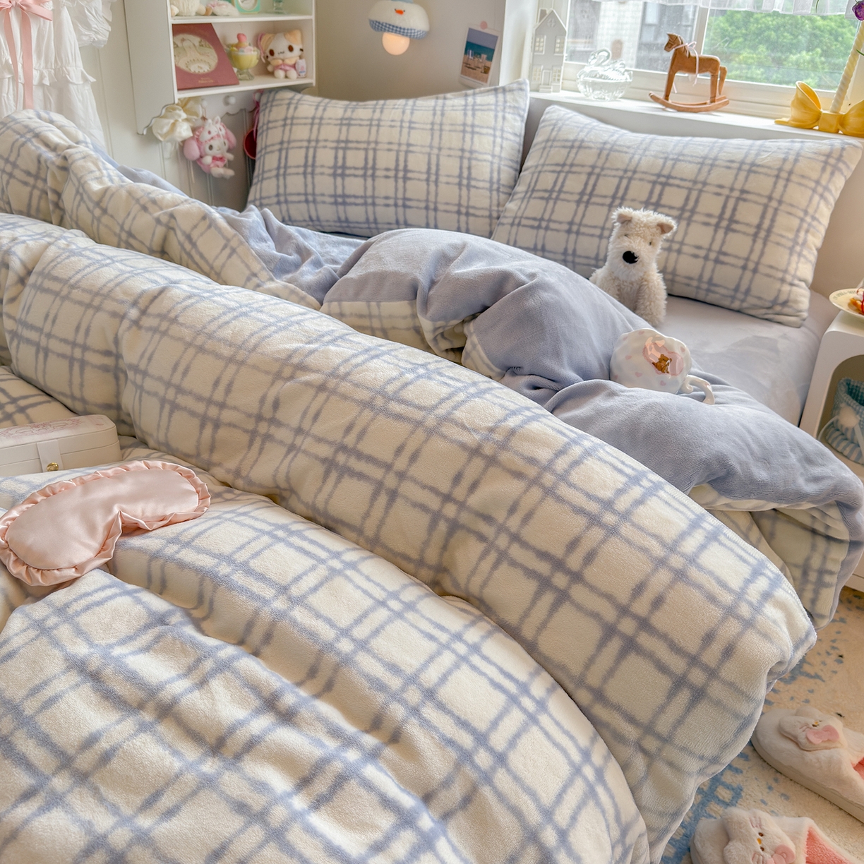 91家纺网 家纺一手货源 找家纺 罗亿家纺 2025新款ins小清新少女奶油卡通可爱加厚200克牛奶绒四件套【3.6公斤】（小红书推荐） 积木-蓝