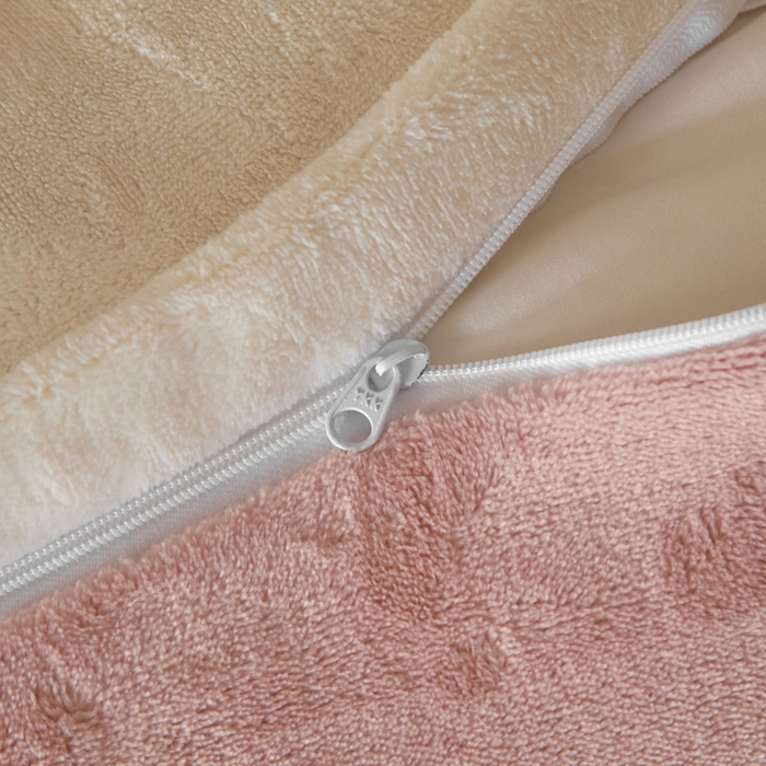 91家纺网 家纺一手货源 找家纺 ONE TWO ONE 121 新品【牛奶绒刺绣四件套】2025毛毯被子四件套单件床单被套床笠珊瑚绒牛奶绒冬被法兰绒兔毛绒 baby-橘粉