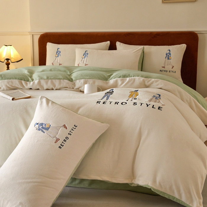 91家纺网 家纺一手货源 找家纺 ONE TWO ONE 121 新品【牛奶绒刺绣四件套】2025毛毯被子四件套单件床单被套床笠珊瑚绒牛奶绒冬被法兰绒兔毛绒 baby-浅绿