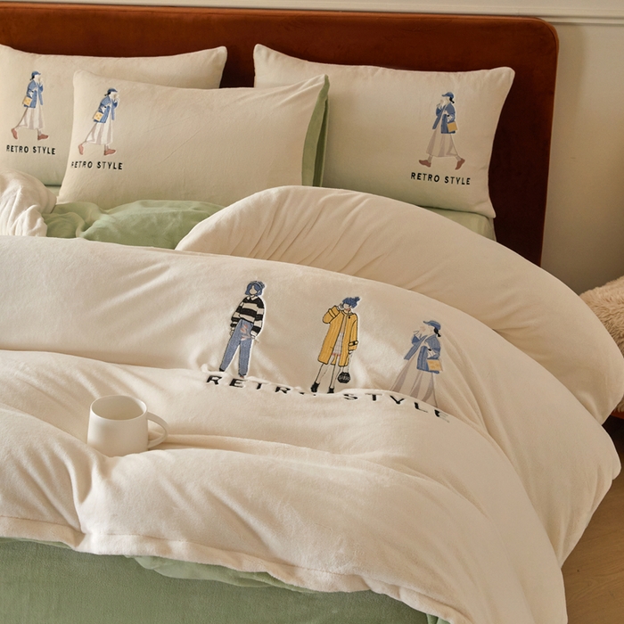 91家纺网 家纺一手货源 找家纺 ONE TWO ONE 121 新品【牛奶绒刺绣四件套】2025毛毯被子四件套单件床单被套床笠珊瑚绒牛奶绒冬被法兰绒兔毛绒 baby-浅绿