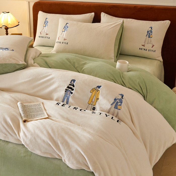 91家纺网 家纺一手货源 找家纺 ONE TWO ONE 121 新品【牛奶绒刺绣四件套】2025毛毯被子四件套单件床单被套床笠珊瑚绒牛奶绒冬被法兰绒兔毛绒 baby-浅绿