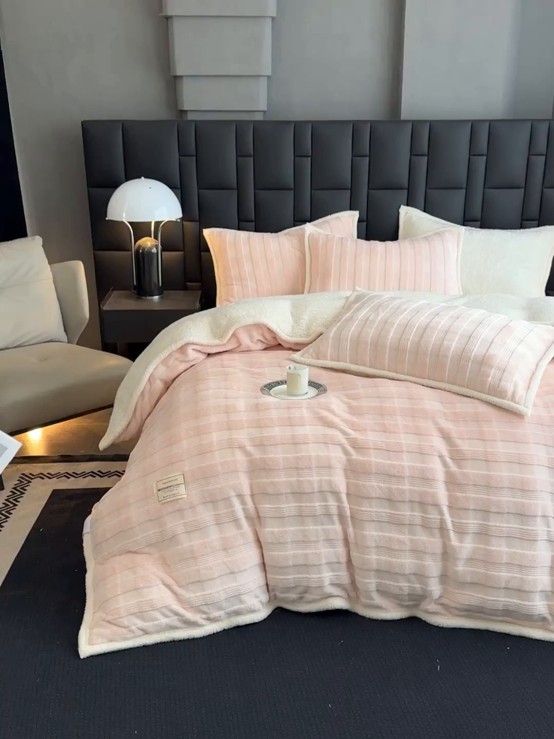 91家纺网 家纺一手货源 找家纺 雅诗帛 2025新款A类玉兔绒北极绒纯色四件套 玉兔玉【双面加绒】