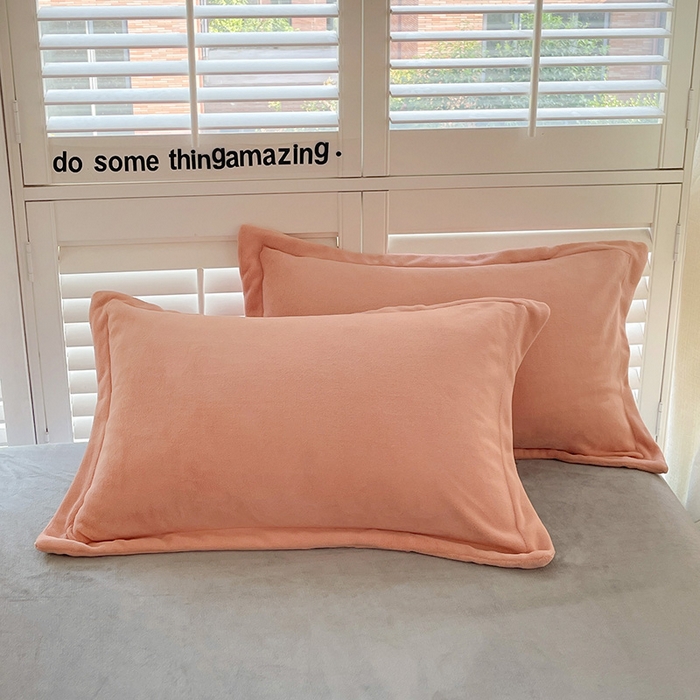 91家纺网 家纺一手货源 找家纺 富馨莱 2025新款牛奶绒纯色双拼被套 奶油玉