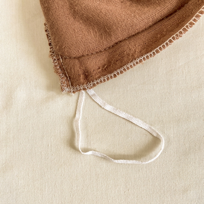 91家纺网 家纺一手货源 找家纺 富馨莱 2025新款牛奶绒纯色双拼被套 绒摩卡色