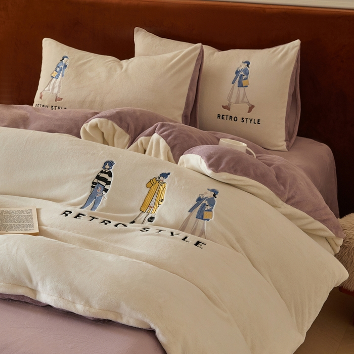 91家纺网 家纺一手货源 找家纺 ONE TWO ONE 121 新品【牛奶绒刺绣四件套】2025毛毯被子四件套单件床单被套床笠珊瑚绒牛奶绒冬被法兰绒兔毛绒 baby-浅紫