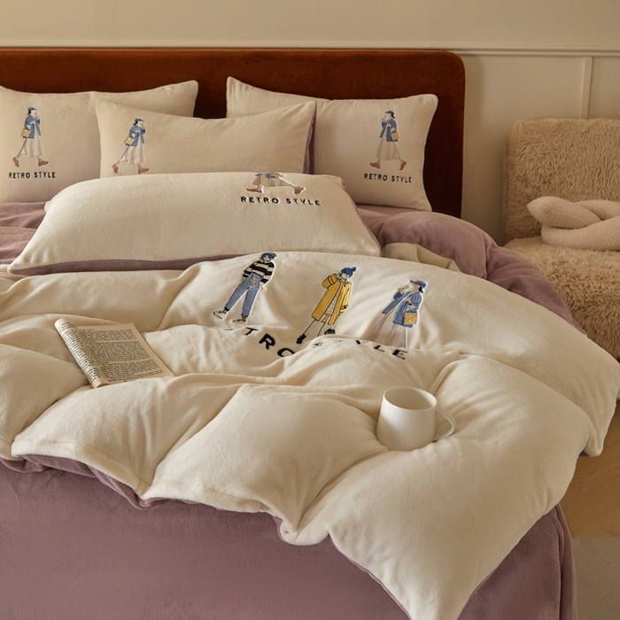 91家纺网 家纺一手货源 找家纺 ONE TWO ONE 121 新品【牛奶绒刺绣四件套】2025毛毯被子四件套单件床单被套床笠珊瑚绒牛奶绒冬被法兰绒兔毛绒 baby-浅紫