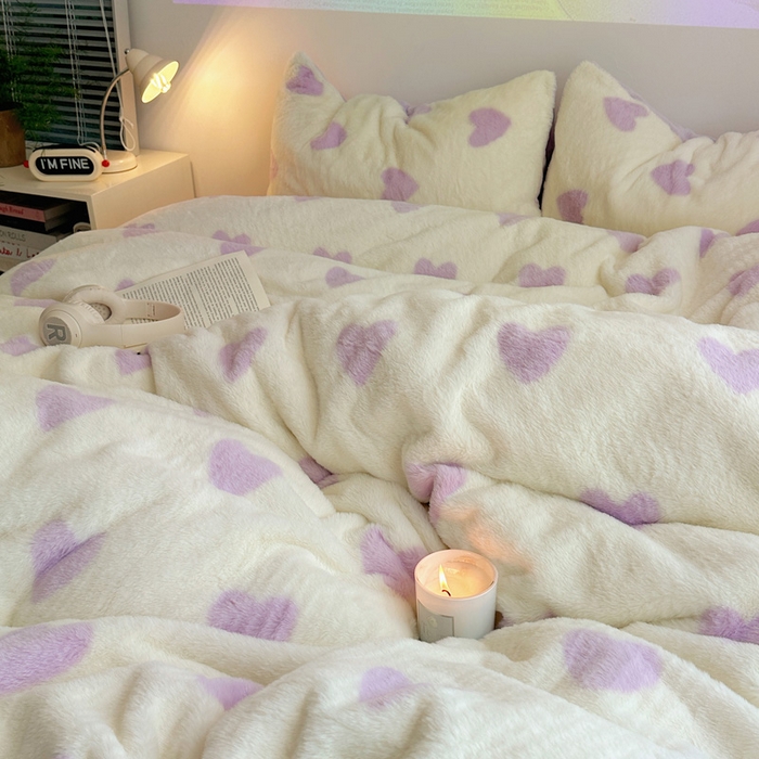 91家纺网 家纺一手货源 找家纺 雅居纺家纺 2025新款高克重兔绒印花四件套-爱心 爱心-紫