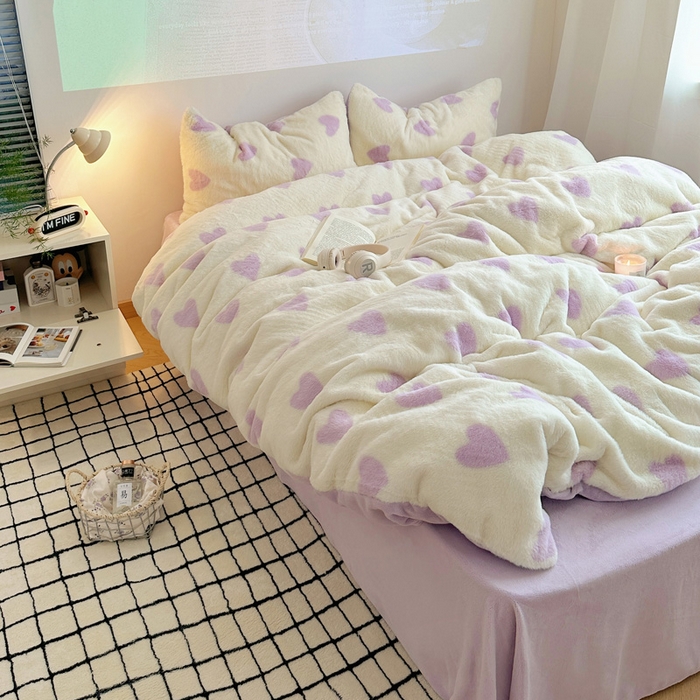 91家纺网 家纺一手货源 找家纺 雅居纺家纺 2025新款高克重兔绒印花四件套-爱心 爱心-紫