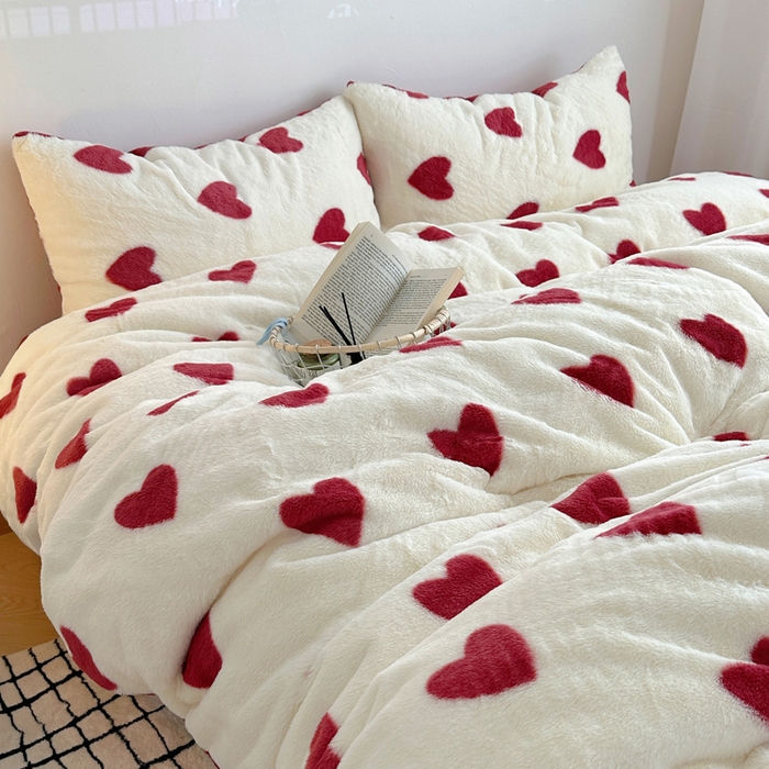 91家纺网 家纺一手货源 找家纺 雅居纺家纺 2025新款高克重兔绒印花四件套-爱心 爱心-红