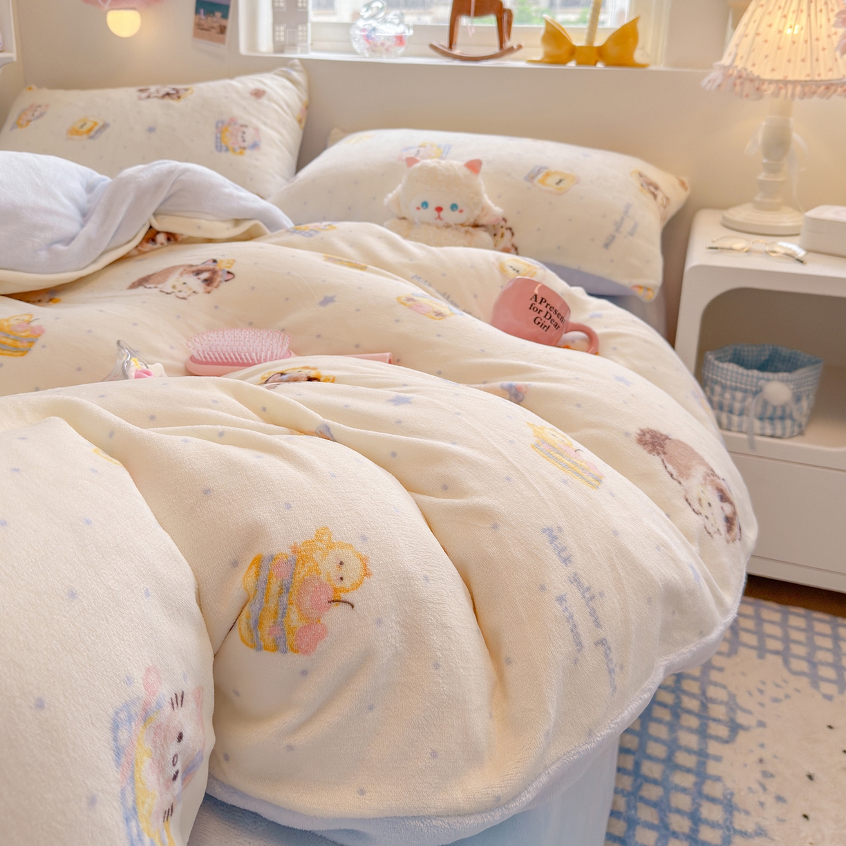 91家纺网 家纺一手货源 找家纺 罗亿家纺 2025新款ins小清新少女奶油卡通可爱加厚200克牛奶绒四件套【3.6公斤】（小红书推荐） 奶油猫咪