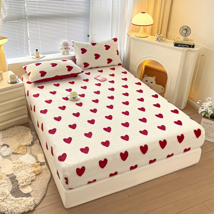 91家纺网 家纺一手货源 找家纺 雅居纺家纺 2025新款高克重兔绒印花单床笠-爱心 爱心-红