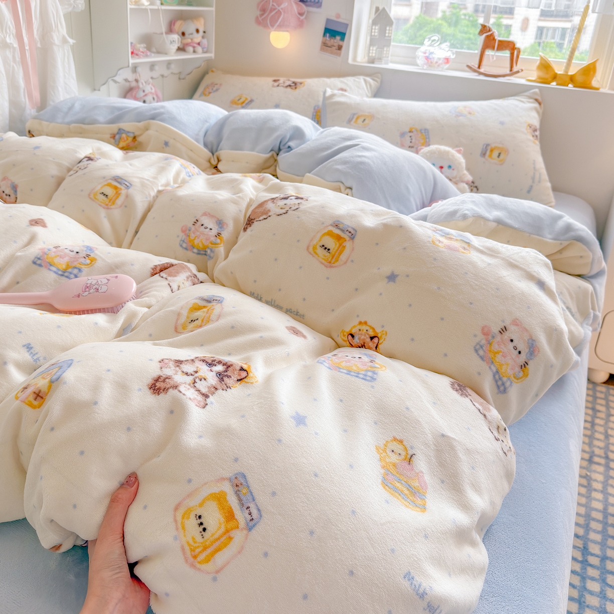 91家纺网 家纺一手货源 找家纺 罗亿家纺 2025新款ins小清新少女奶油卡通可爱加厚200克牛奶绒四件套【3.6公斤】（小红书推荐） 奶油猫咪