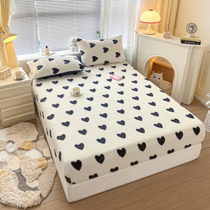 91家纺网 家纺一手货源 找家纺 雅居纺家纺 2025新款高克重兔绒印花单床笠-爱心 爱心-灰