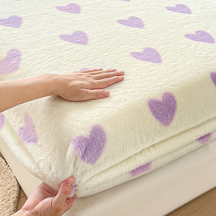 91家纺网 家纺一手货源 找家纺 雅居纺家纺 2025新款高克重兔绒印花单床笠-爱心 爱心-紫