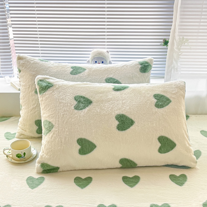 91家纺网 家纺一手货源 找家纺 雅居纺家纺 2025新款高克重兔绒印花单床笠-爱心 爱心-绿