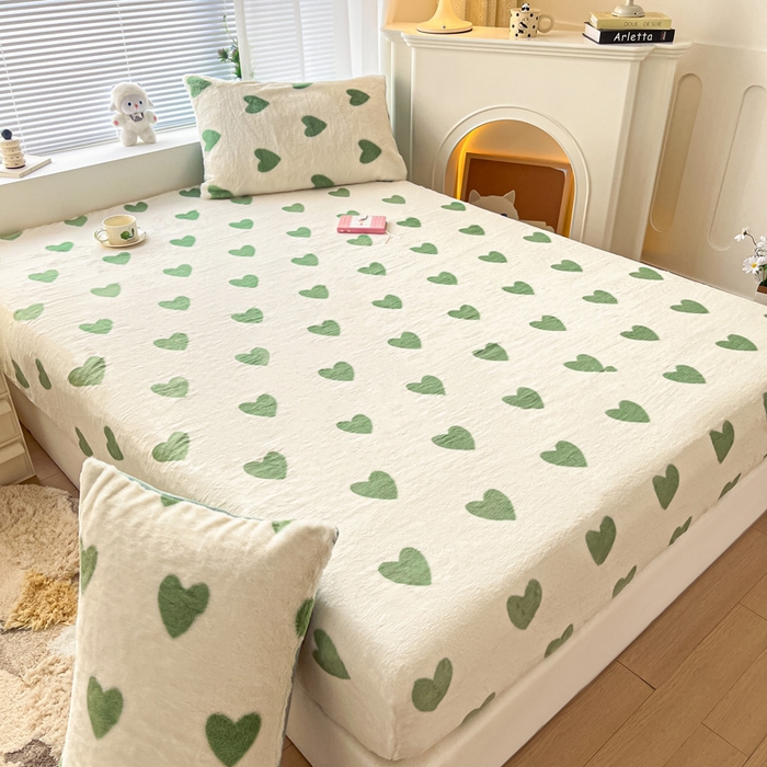 91家纺网 家纺一手货源 找家纺 雅居纺家纺 2025新款高克重兔绒印花单床笠-爱心 爱心-绿