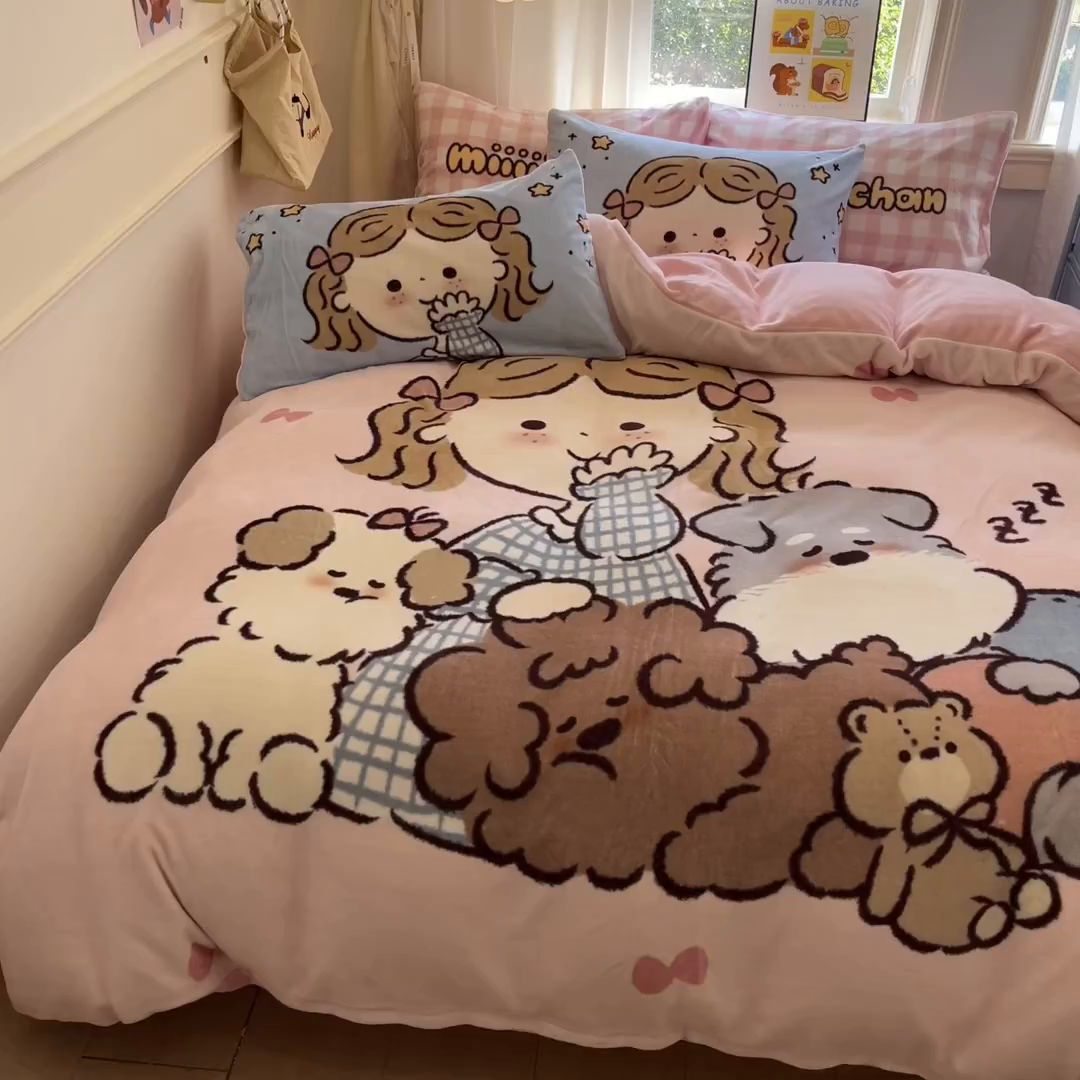 91家纺网 家纺一手货源 找家纺 桃子家居 2025新品A类正版授权miiiiichan咪酱大版卡通数码印花加厚牛奶绒系列四件套 绒大版-咪酱晚安女孩